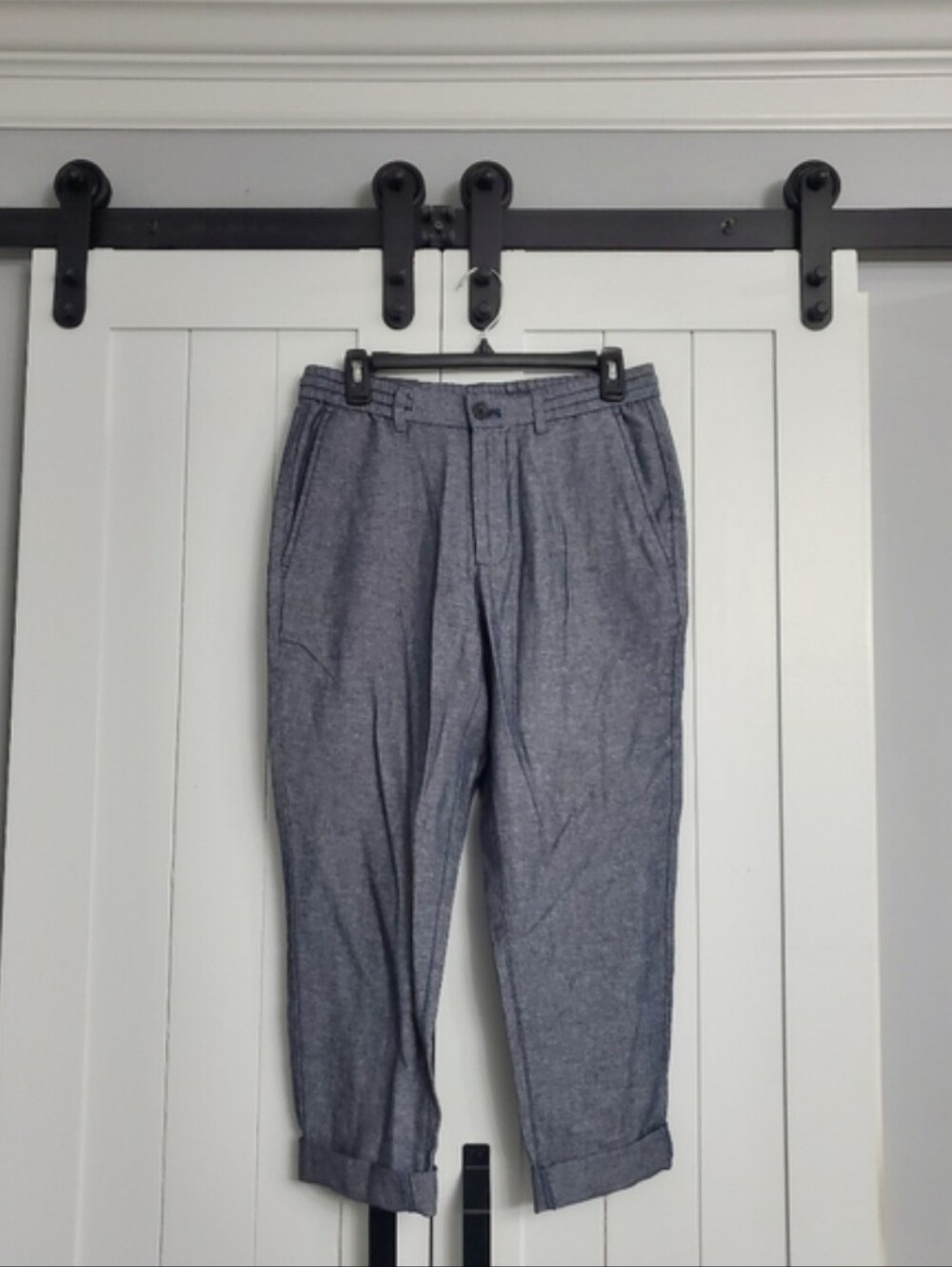 Banana Republic Heather Gray Pleated Chinos